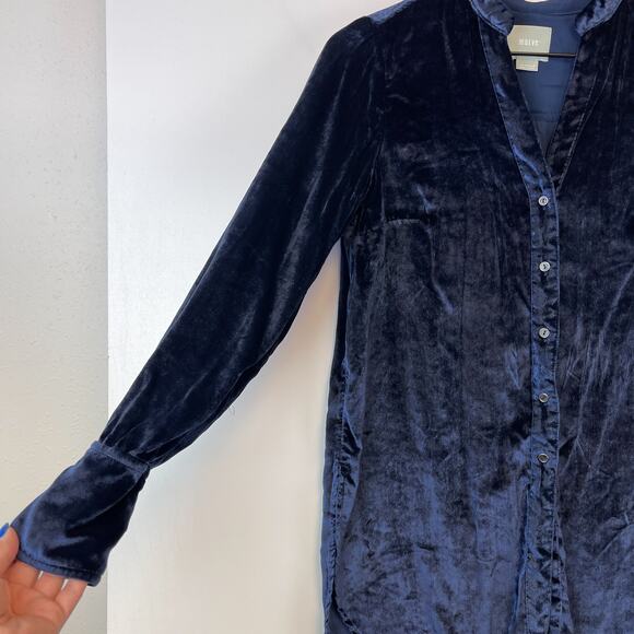 Maeve Anthropologie Size 0 US Blue Velvet Hi-Low Button Down Tunic Shirt VNeck - Picture 3 of 11